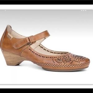 Pikolinos Bariloche Brown Leather Flats 8.5, 9